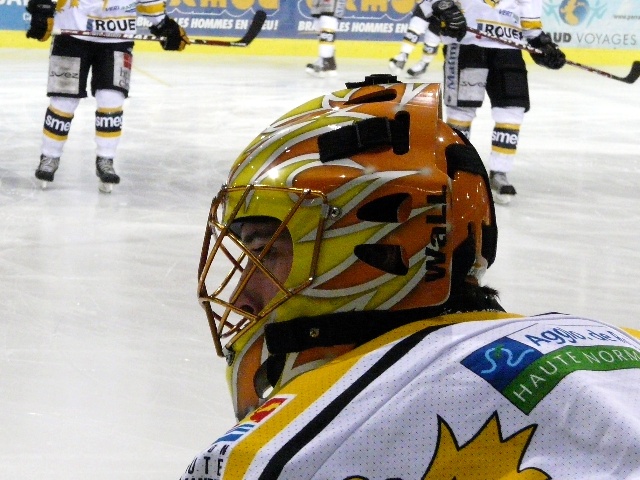 casquechar.jpg